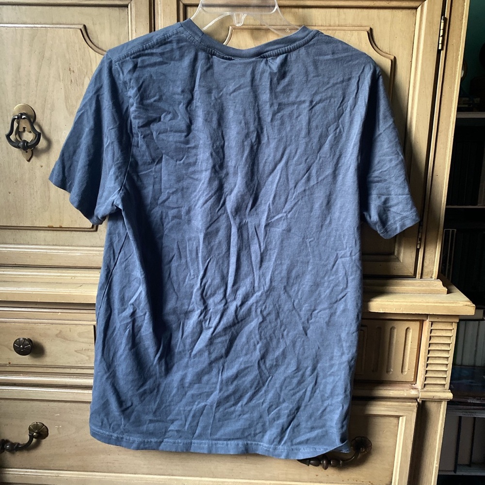 Billie Eilish Tshirt - Picture 2 of 4
